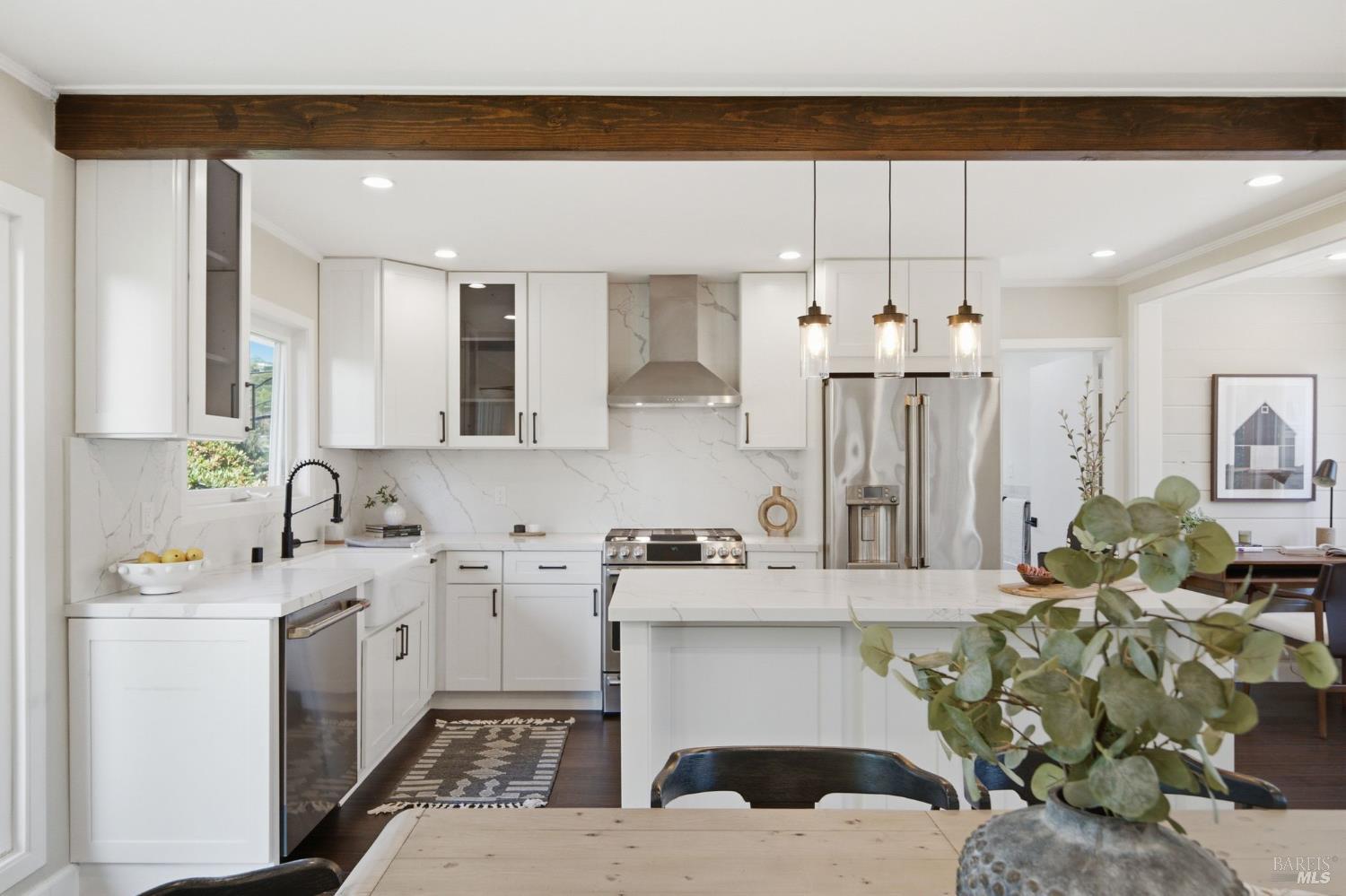 8 Marina Court Drive San Rafael CA 94901