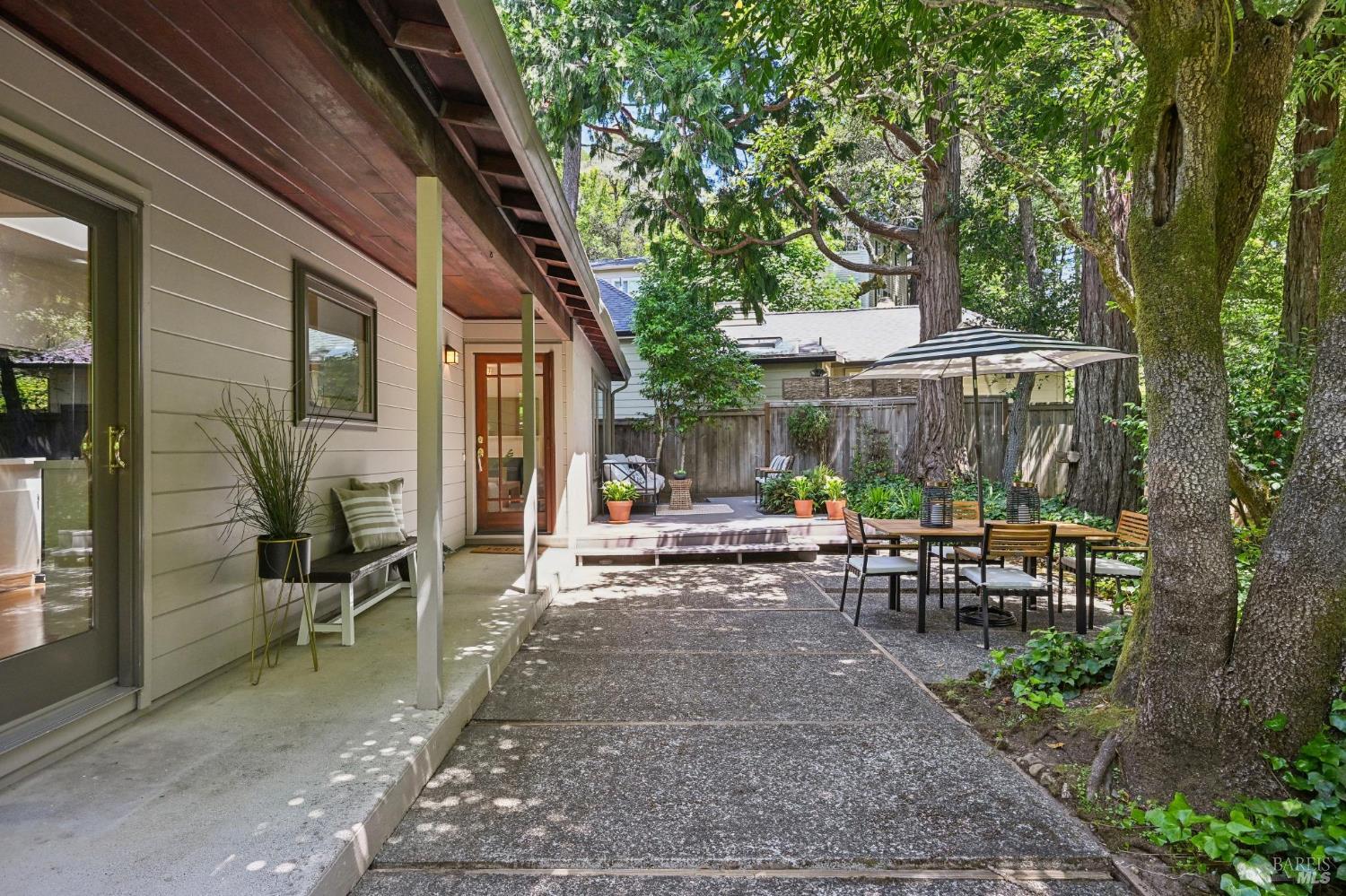 334 Madrone Avenue Larkspur CA 94939