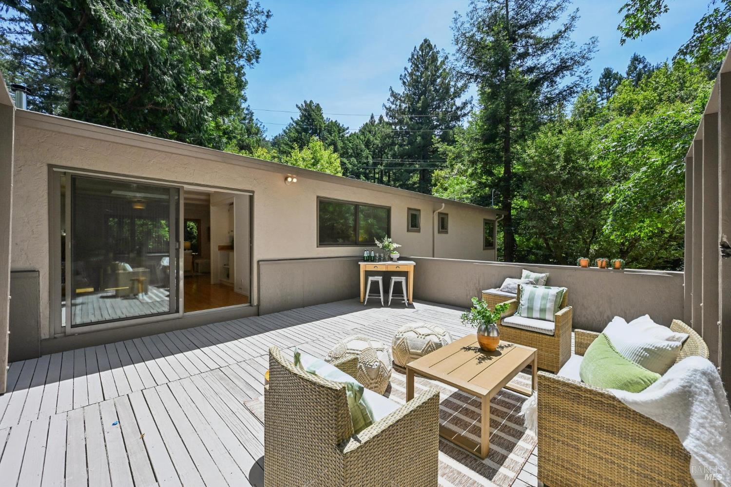 334 Madrone Avenue Larkspur CA 94939