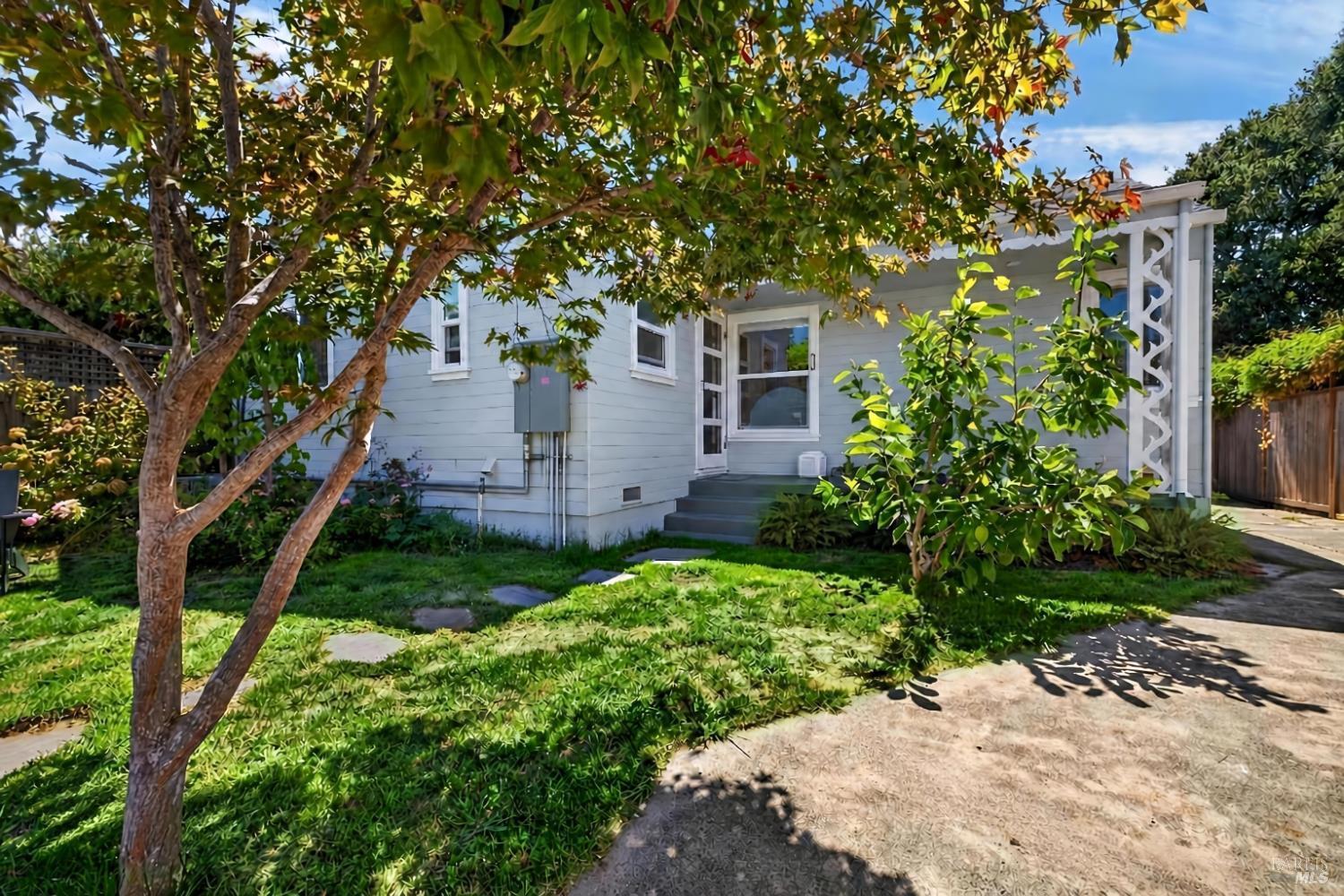 705 5th Street Petaluma CA 94952