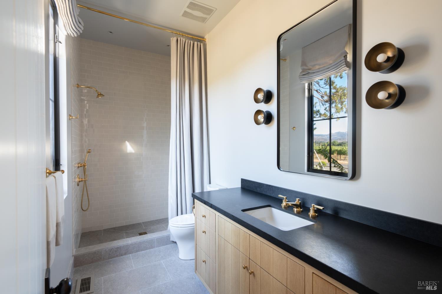 1979 Sulphur Springs Avenue St. Helena CA 94574