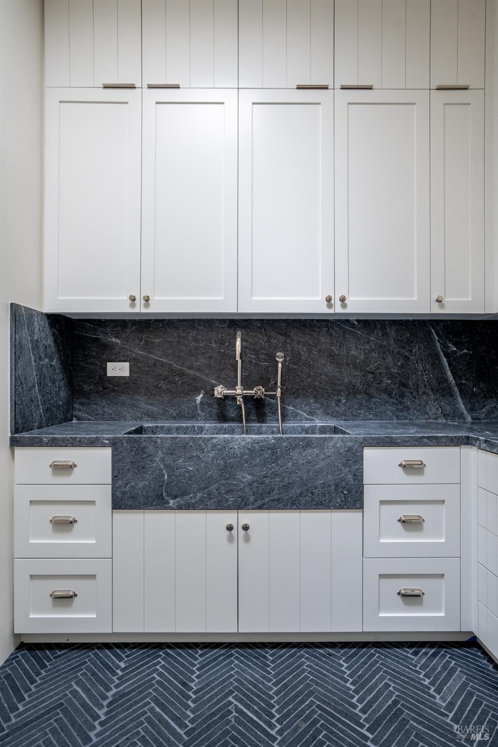 1979 Sulphur Springs Avenue St. Helena CA 94574