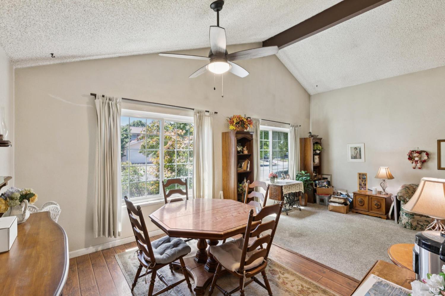 1676 Paulson Way Napa CA 94558