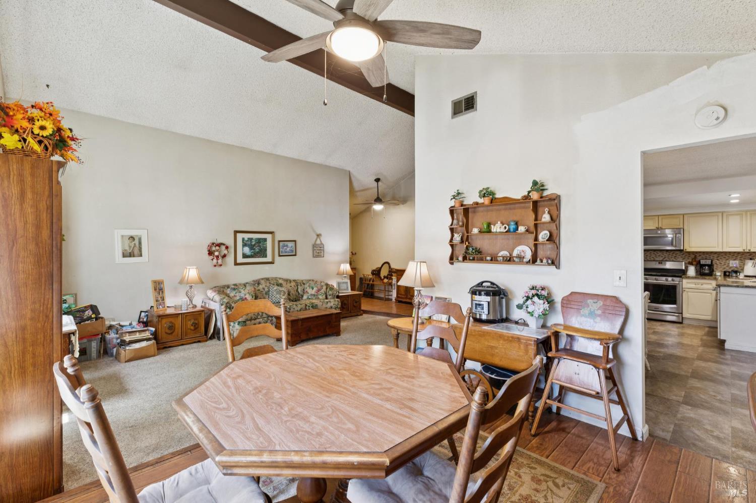 1676 Paulson Way Napa CA 94558