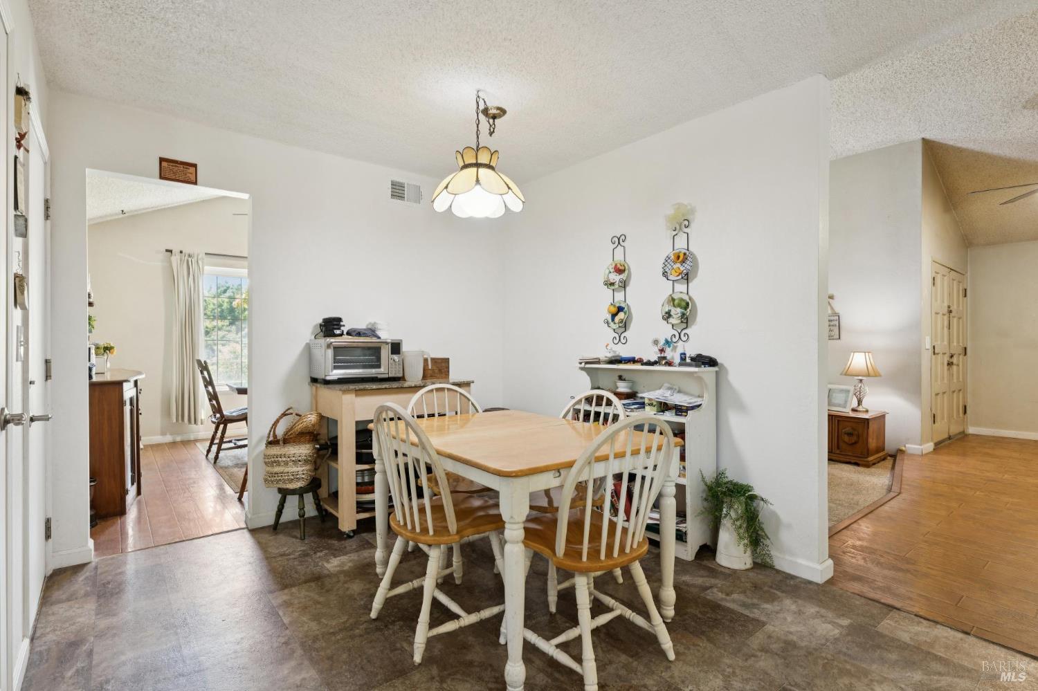 1676 Paulson Way Napa CA 94558