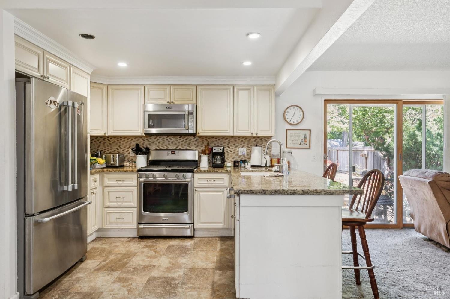 1676 Paulson Way Napa CA 94558