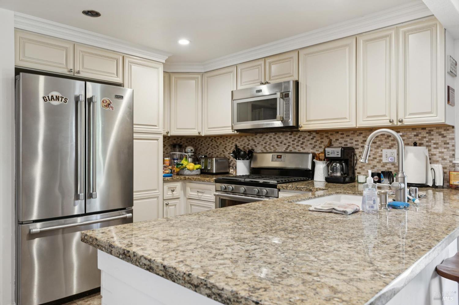1676 Paulson Way Napa CA 94558