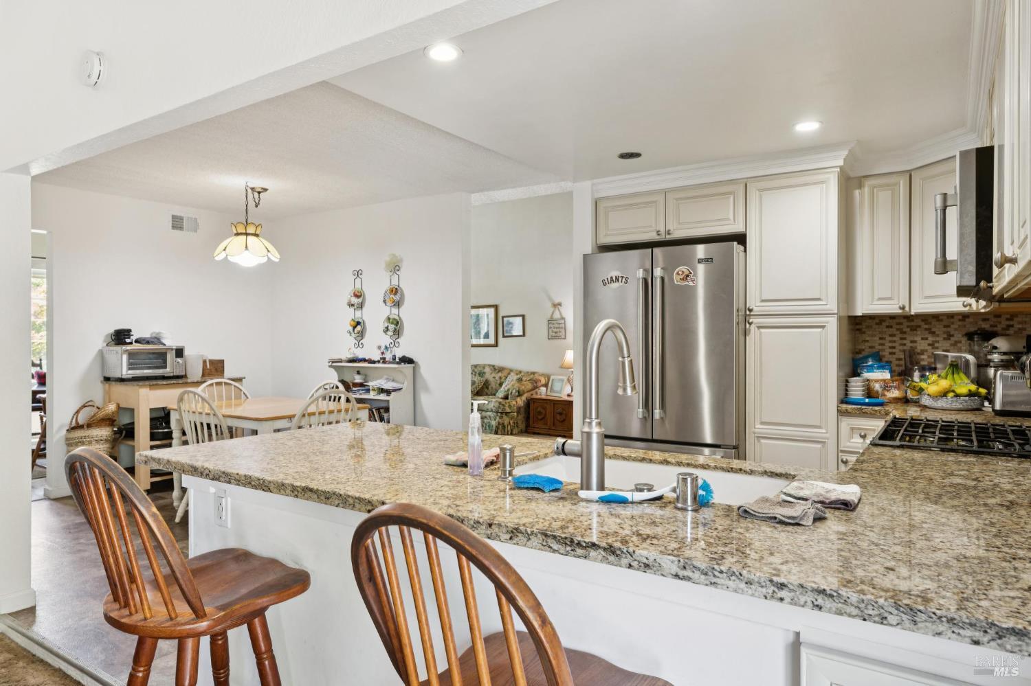 1676 Paulson Way Napa CA 94558