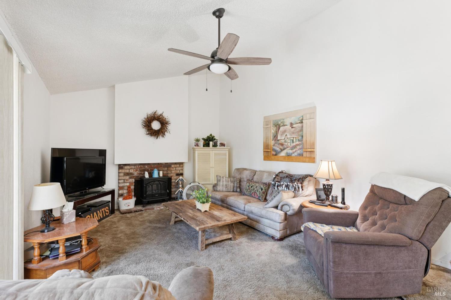 1676 Paulson Way Napa CA 94558