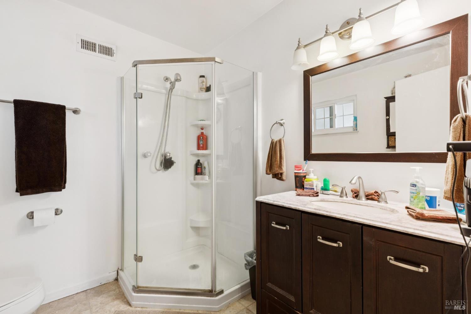 1676 Paulson Way Napa CA 94558