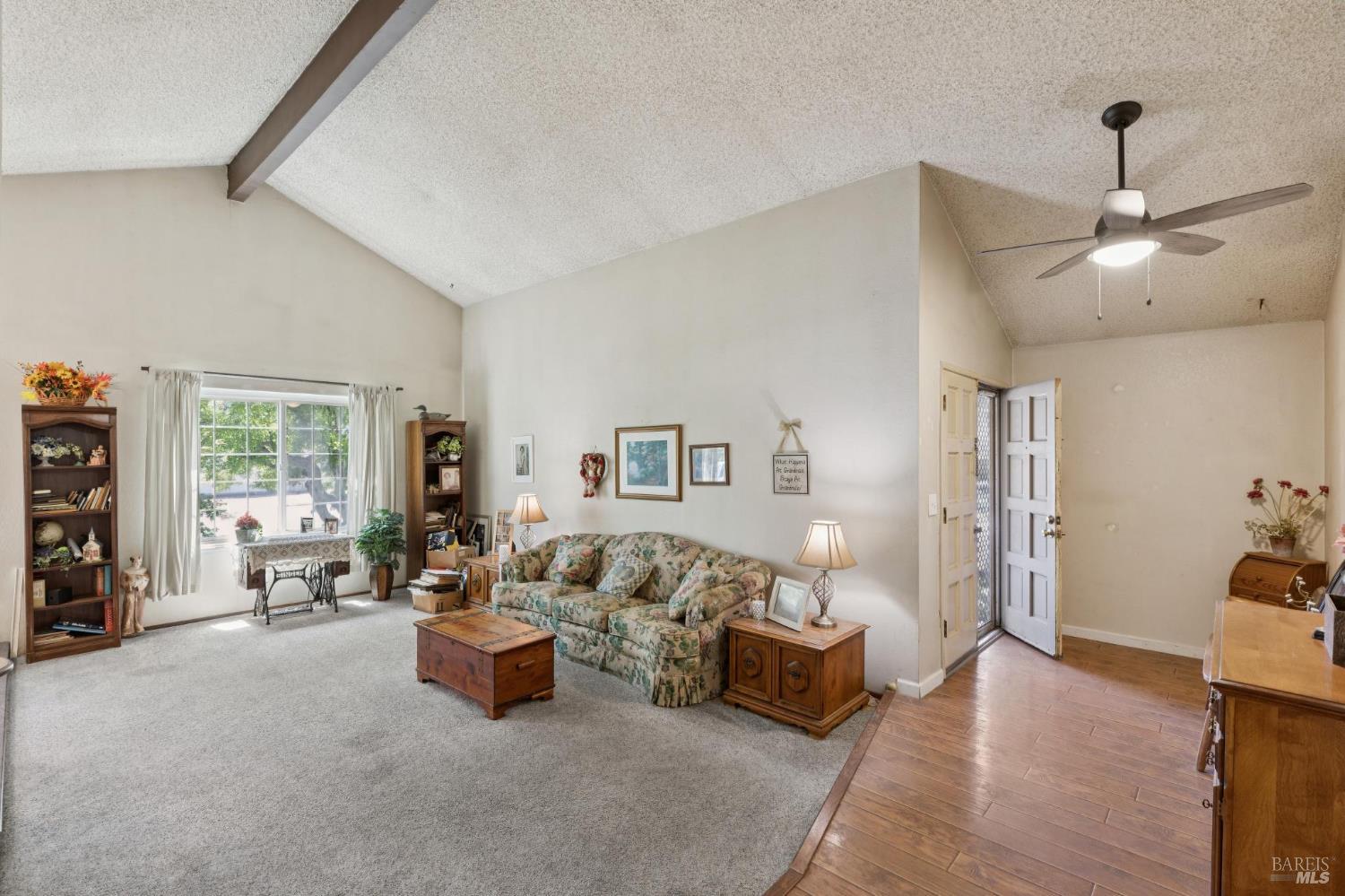 1676 Paulson Way Napa CA 94558