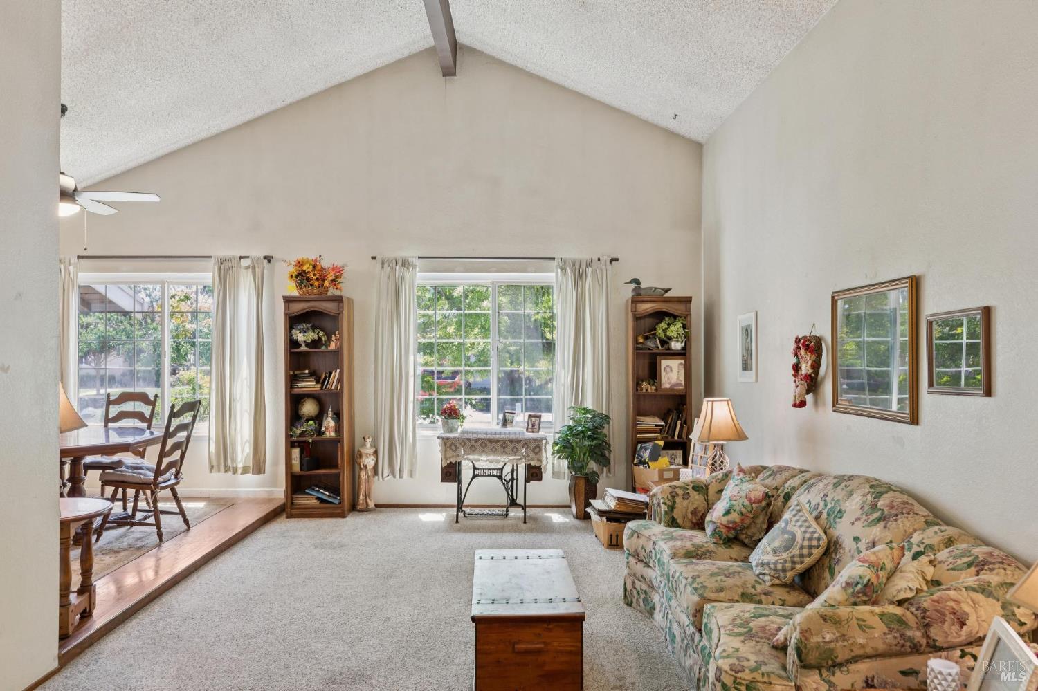 1676 Paulson Way Napa CA 94558