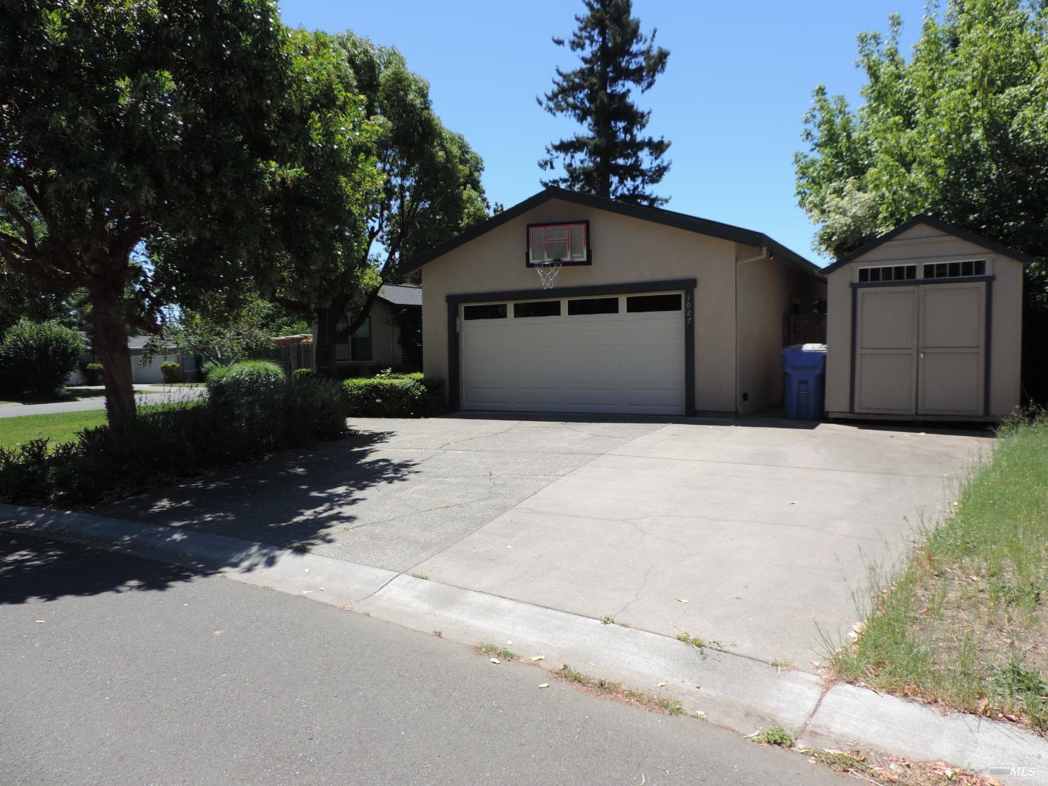 1027 Vassar Drive Napa CA 94558