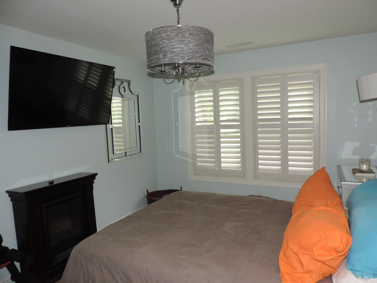 1027 Vassar Drive Napa CA 94558