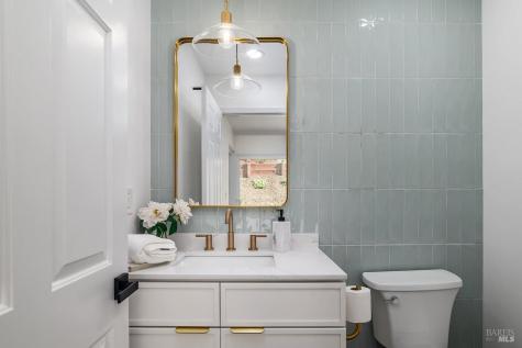 36 Capilano Drive Novato CA 94949