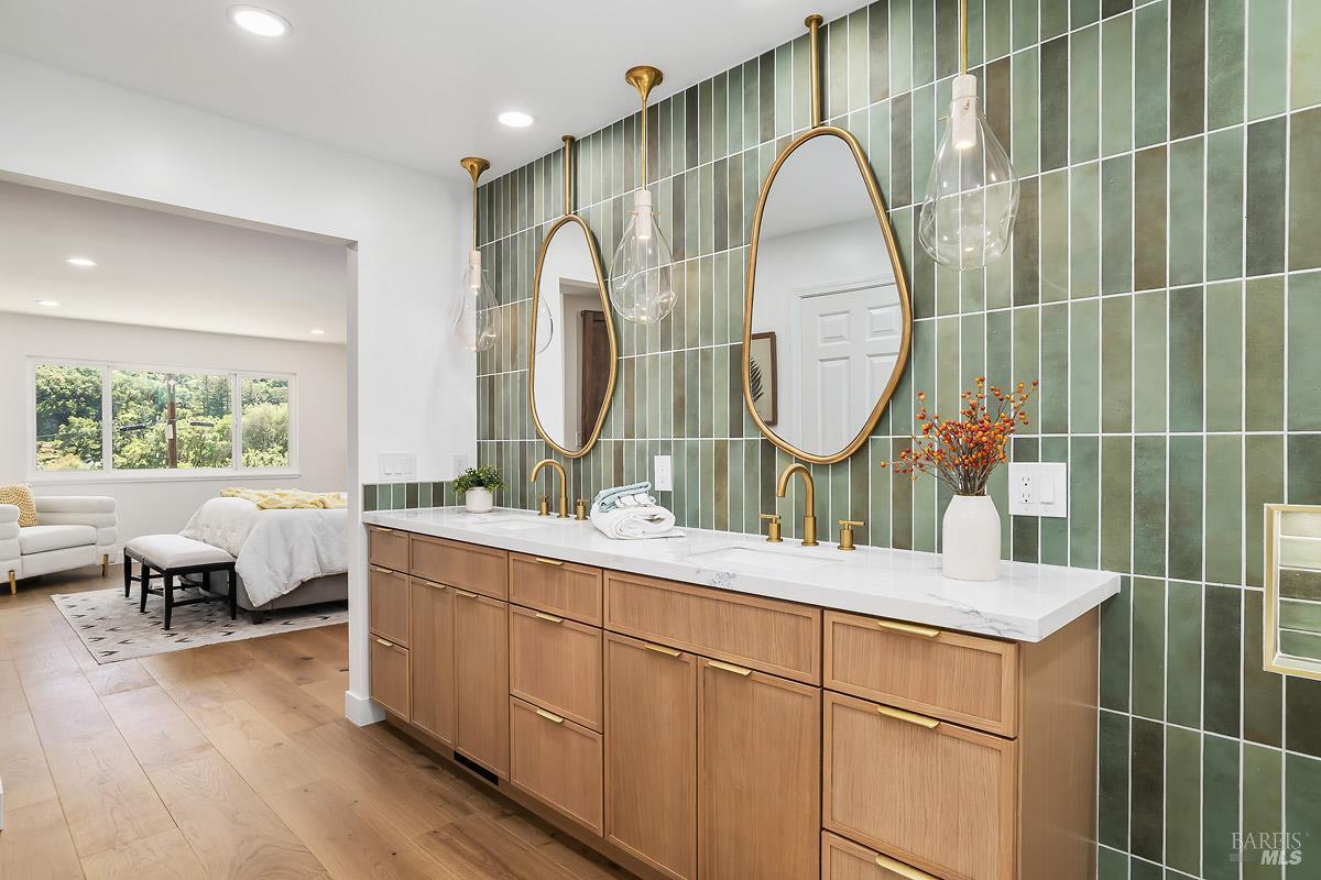 36 Capilano Drive Novato CA 94949