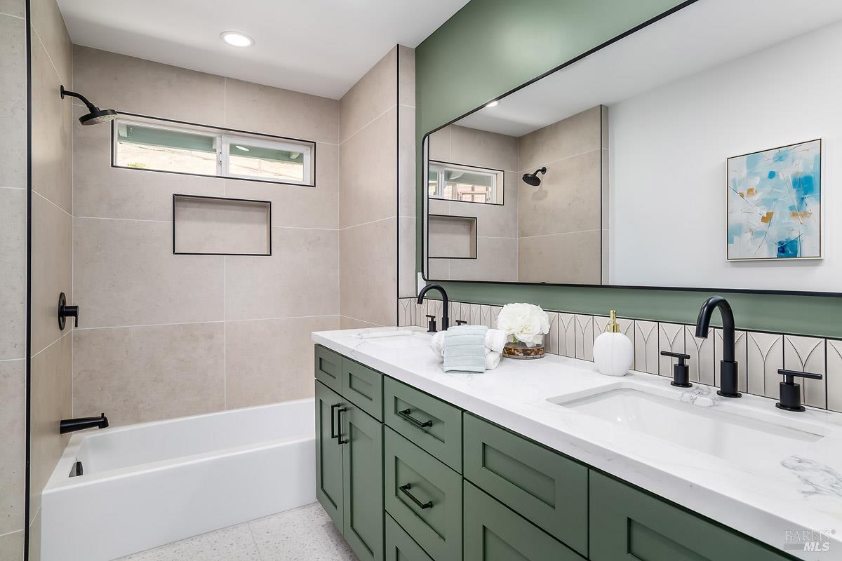 36 Capilano Drive Novato CA 94949
