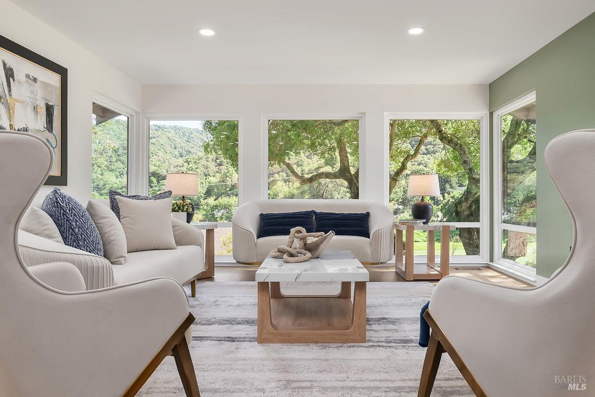 36 Capilano Drive Novato CA 94949