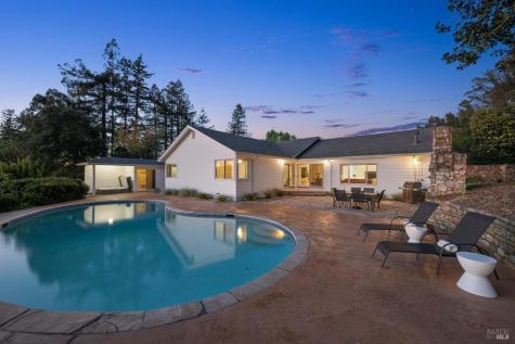 1236 N Fitch Mountain Road Healdsburg CA 95448