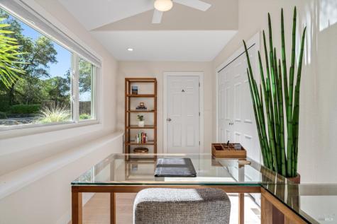 1236 N Fitch Mountain Road Healdsburg CA 95448