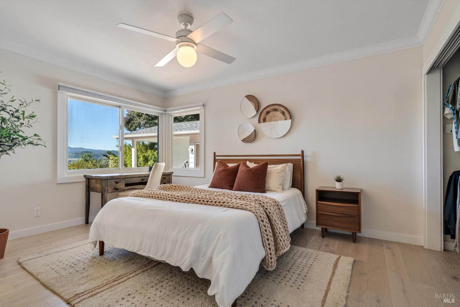 1236 N Fitch Mountain Road Healdsburg CA 95448