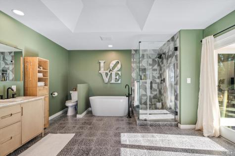 1236 N Fitch Mountain Road Healdsburg CA 95448