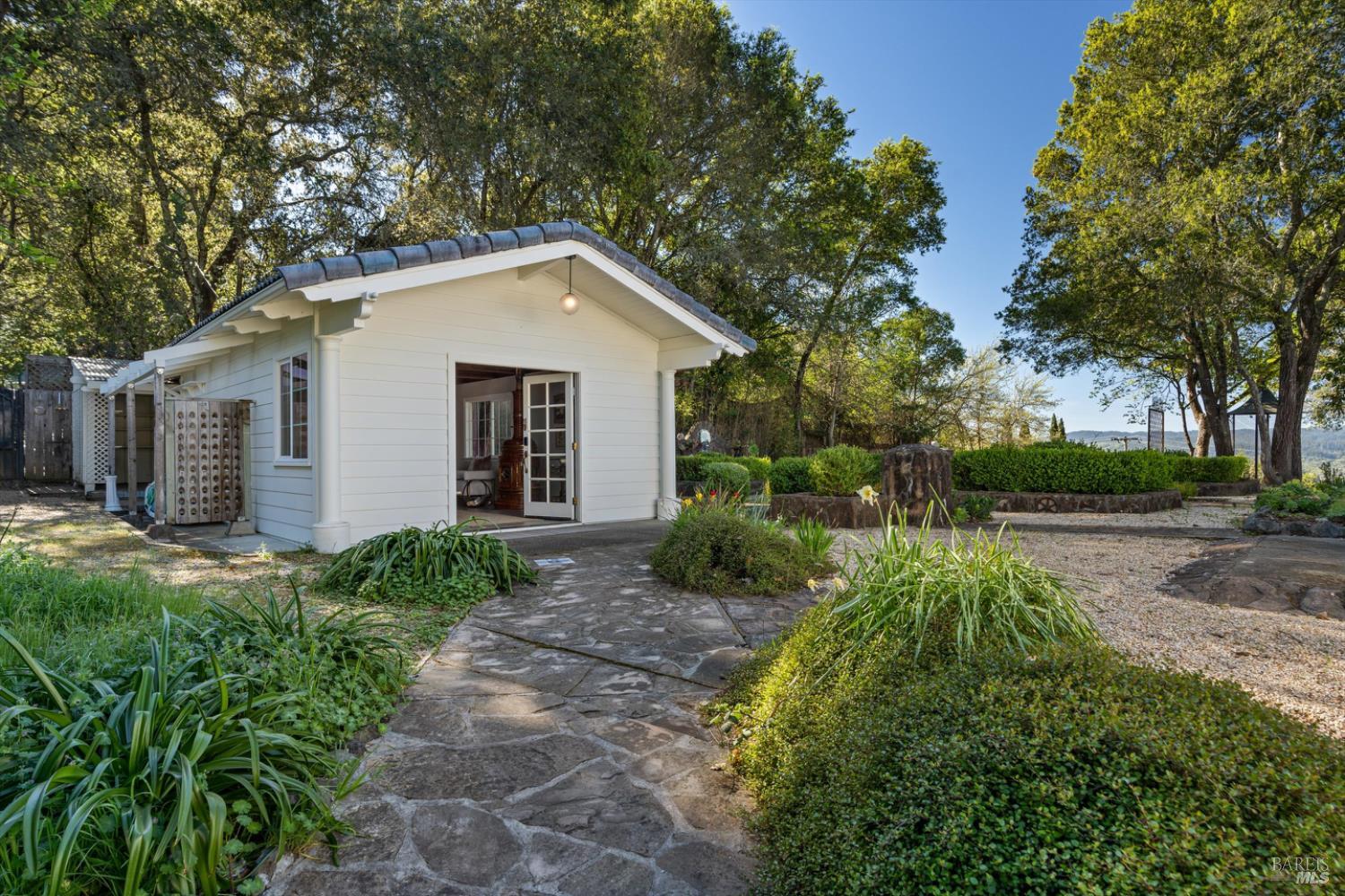 1236 N Fitch Mountain Road Healdsburg CA 95448