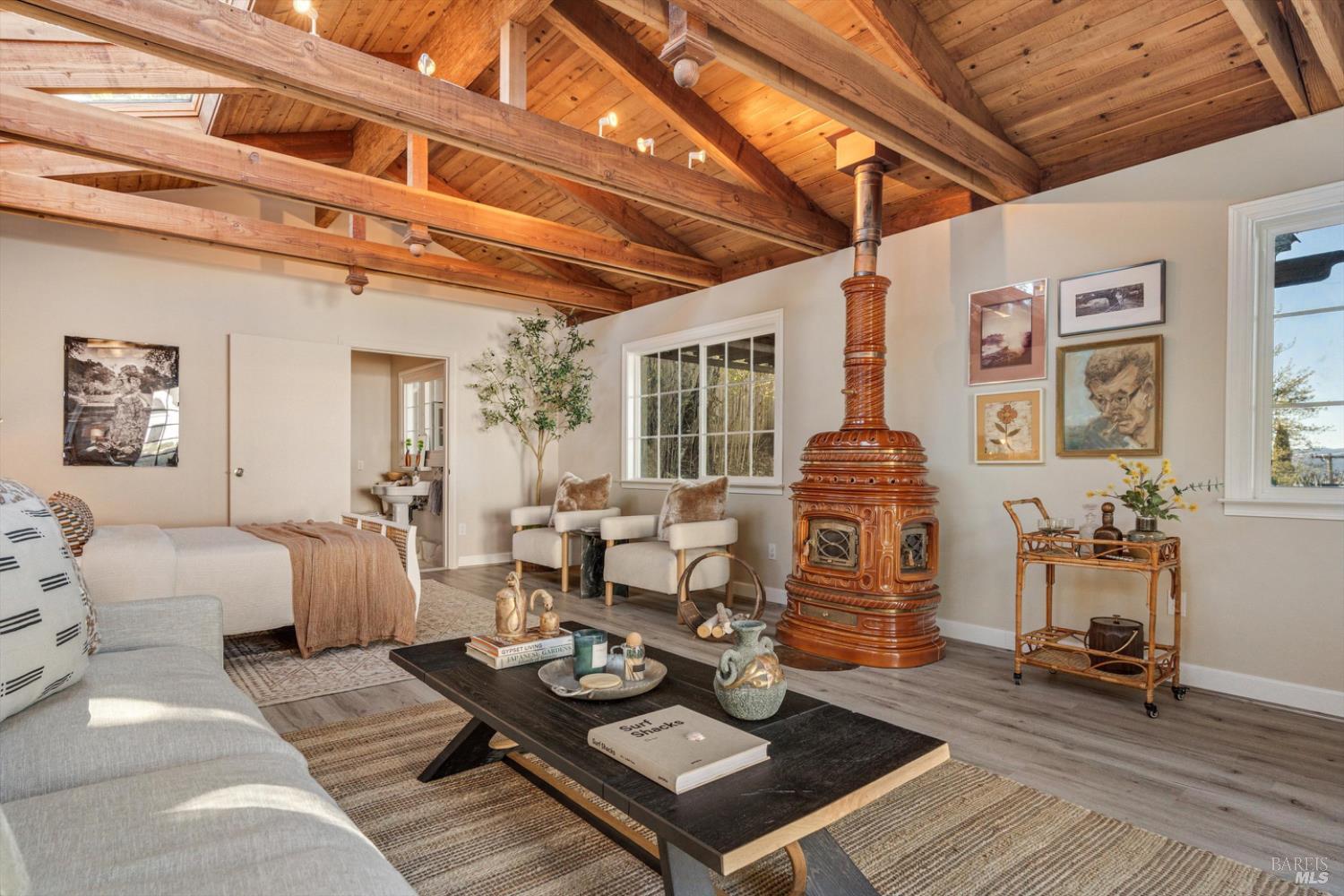 1236 N Fitch Mountain Road Healdsburg CA 95448