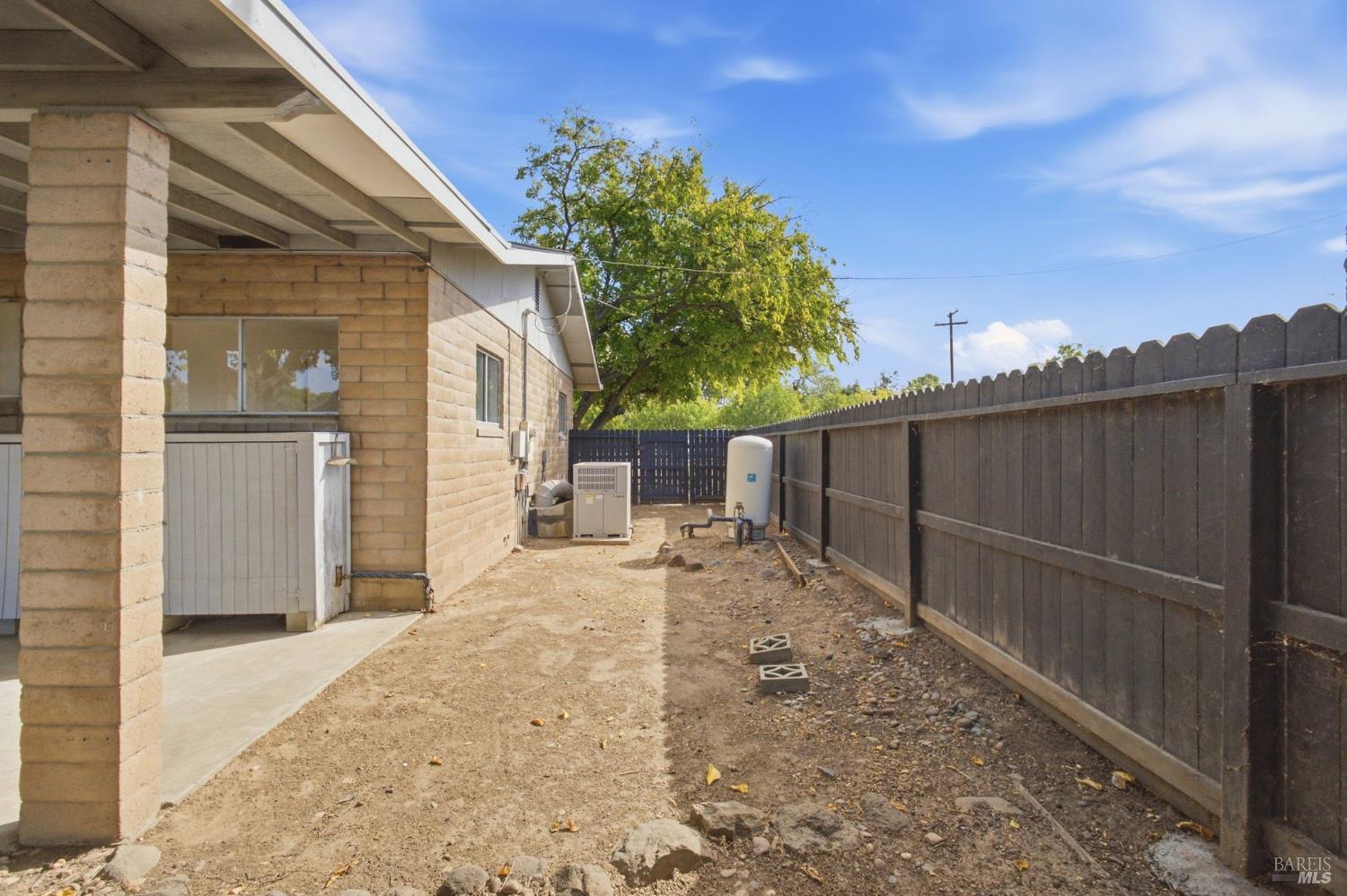 7861 N Locke Road Vacaville CA 95688