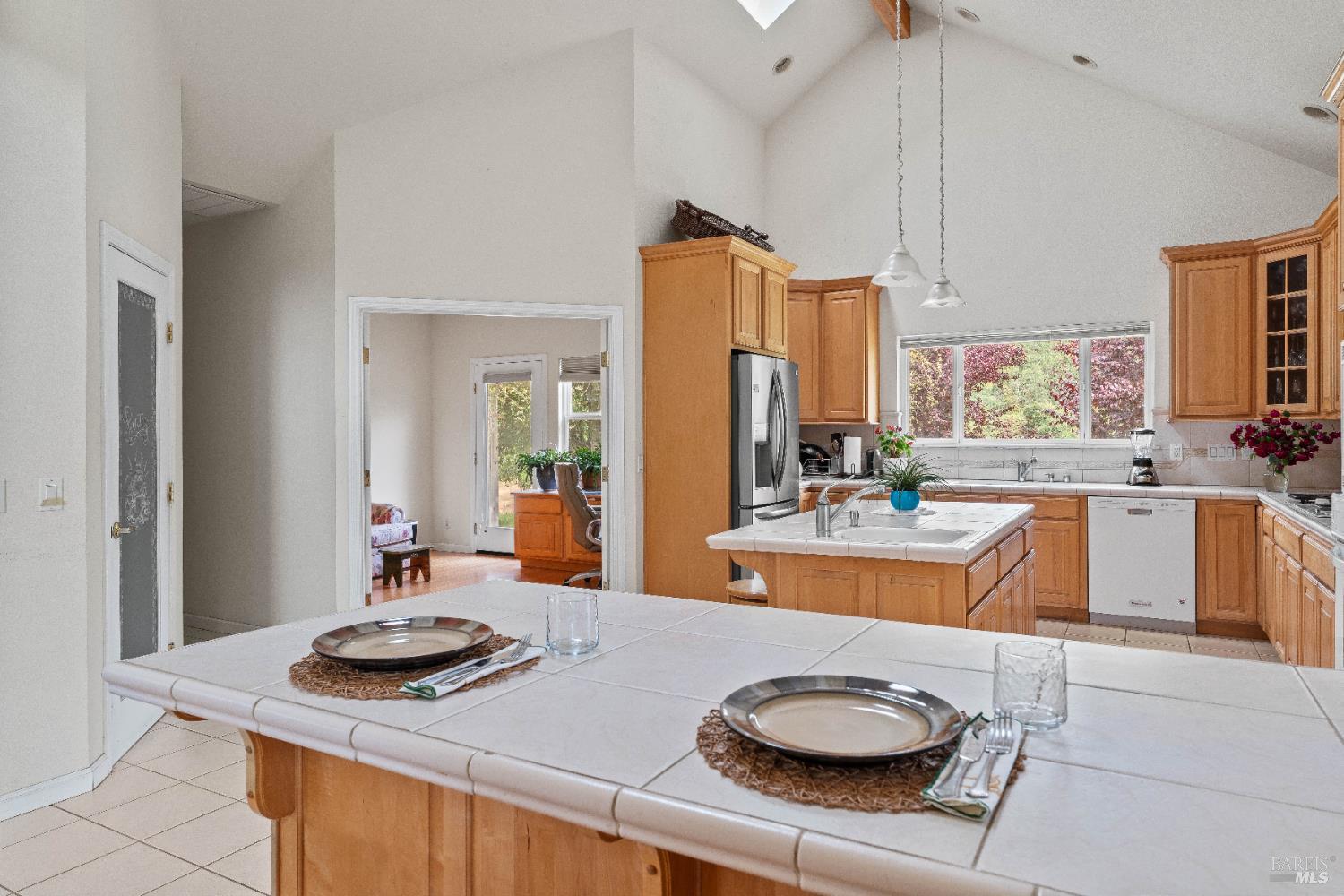 5081 Highway 175 Hopland CA 95449