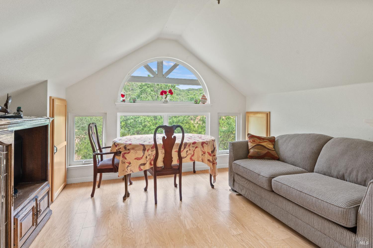 5081 Highway 175 Hopland CA 95449
