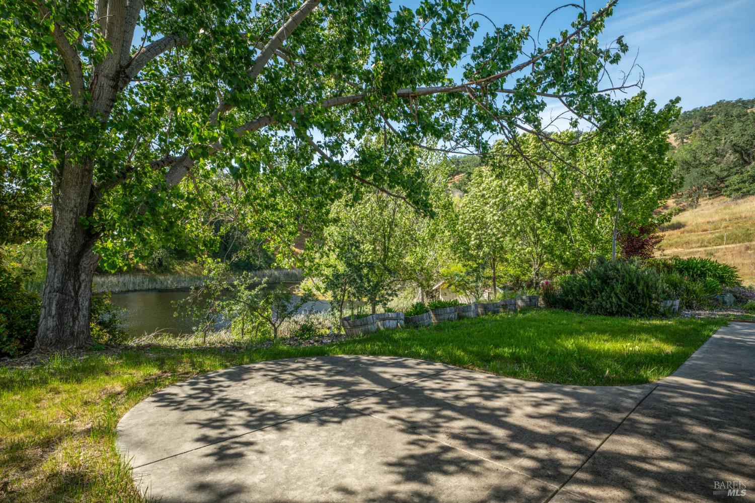 5081 Highway 175 Hopland CA 95449