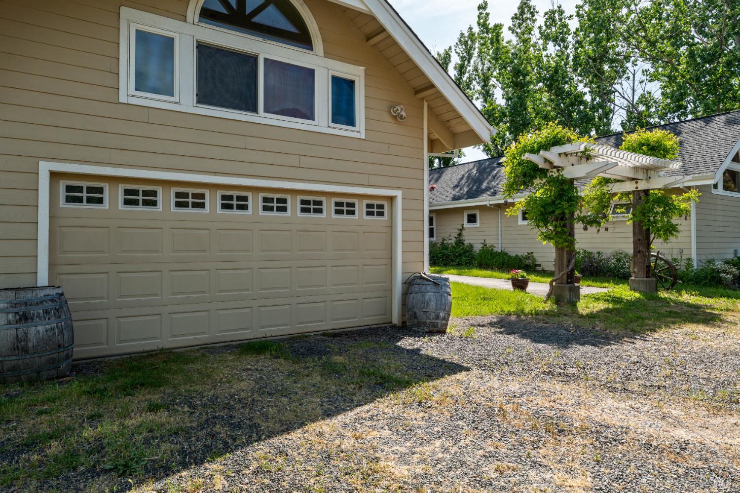 5081 Highway 175 Hopland CA 95449