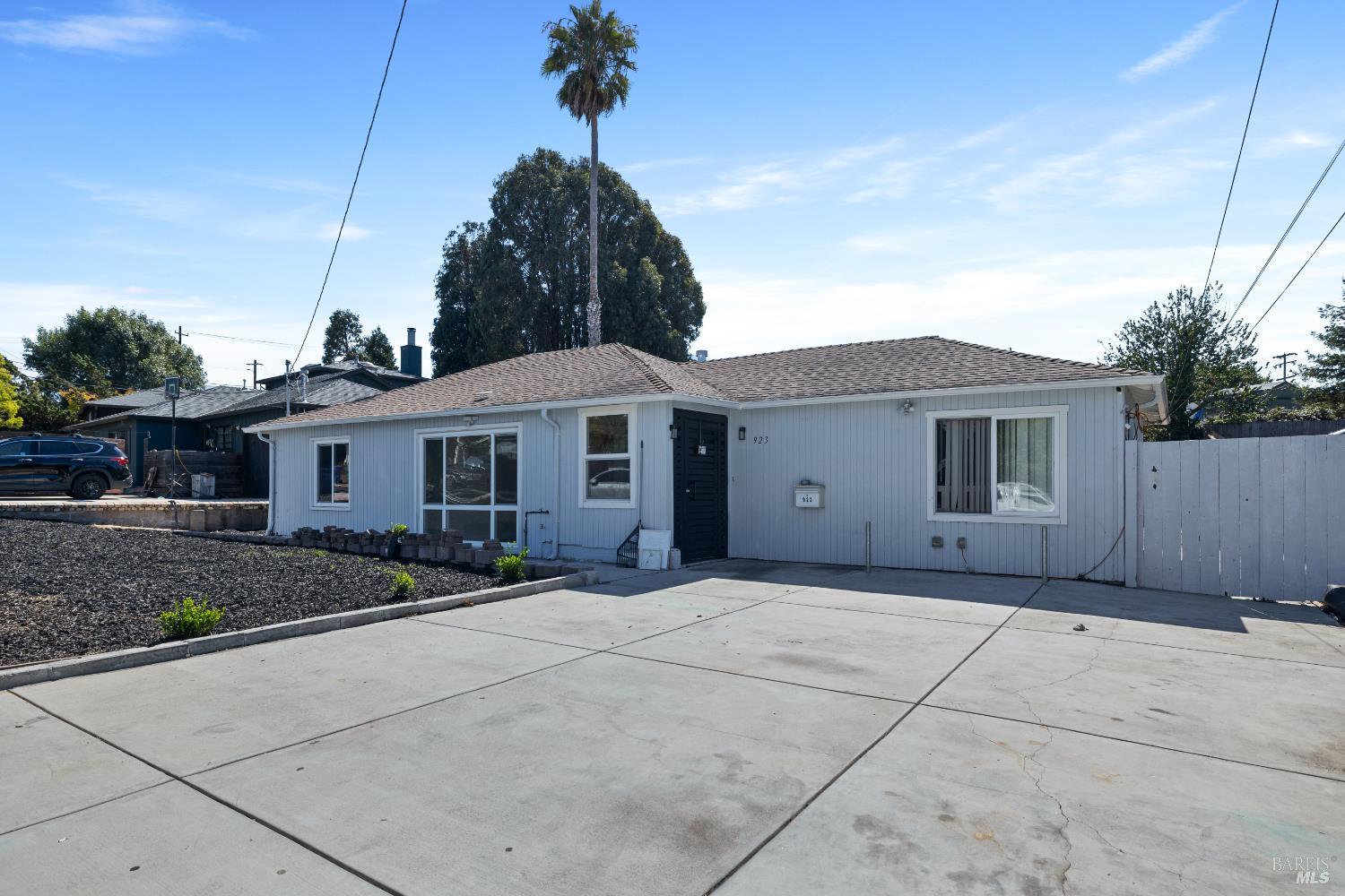923 Kelvin Road El Sobrante CA 94803