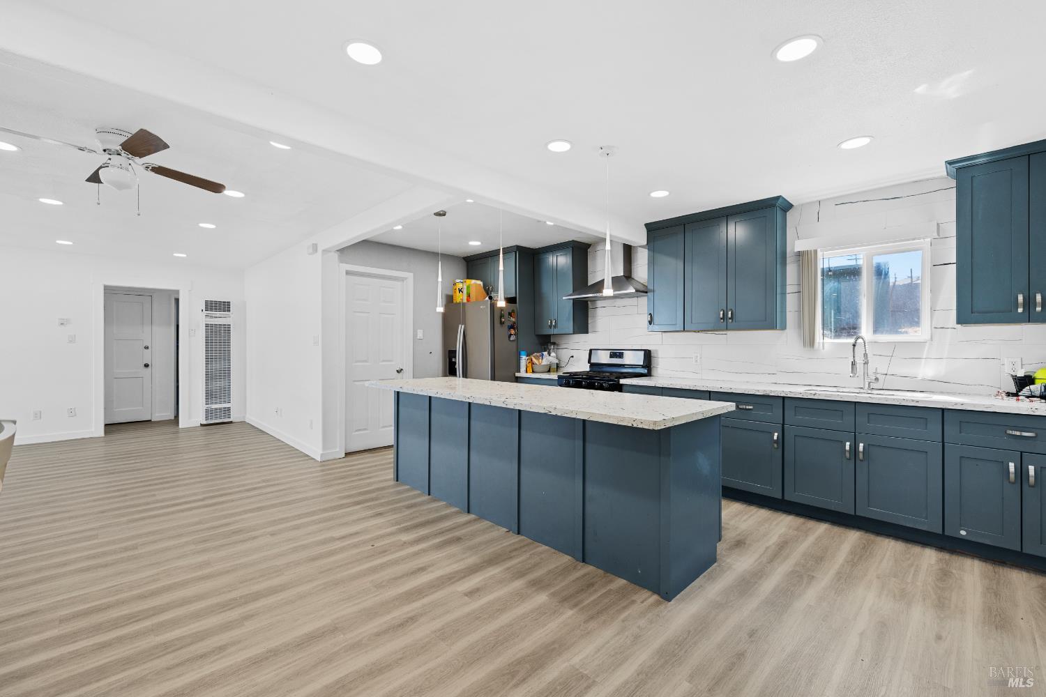 923 Kelvin Road El Sobrante CA 94803