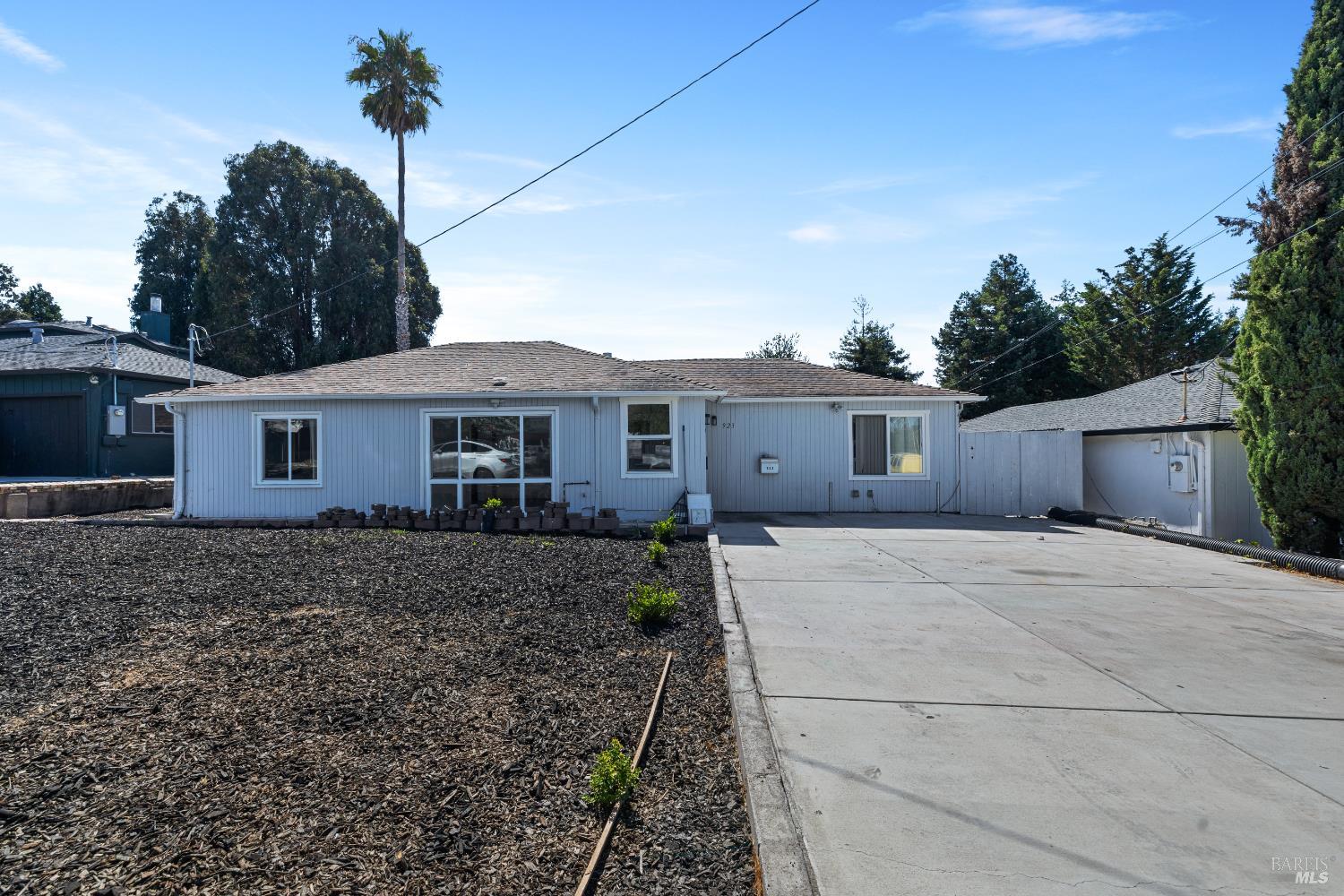 923 Kelvin Road El Sobrante CA 94803