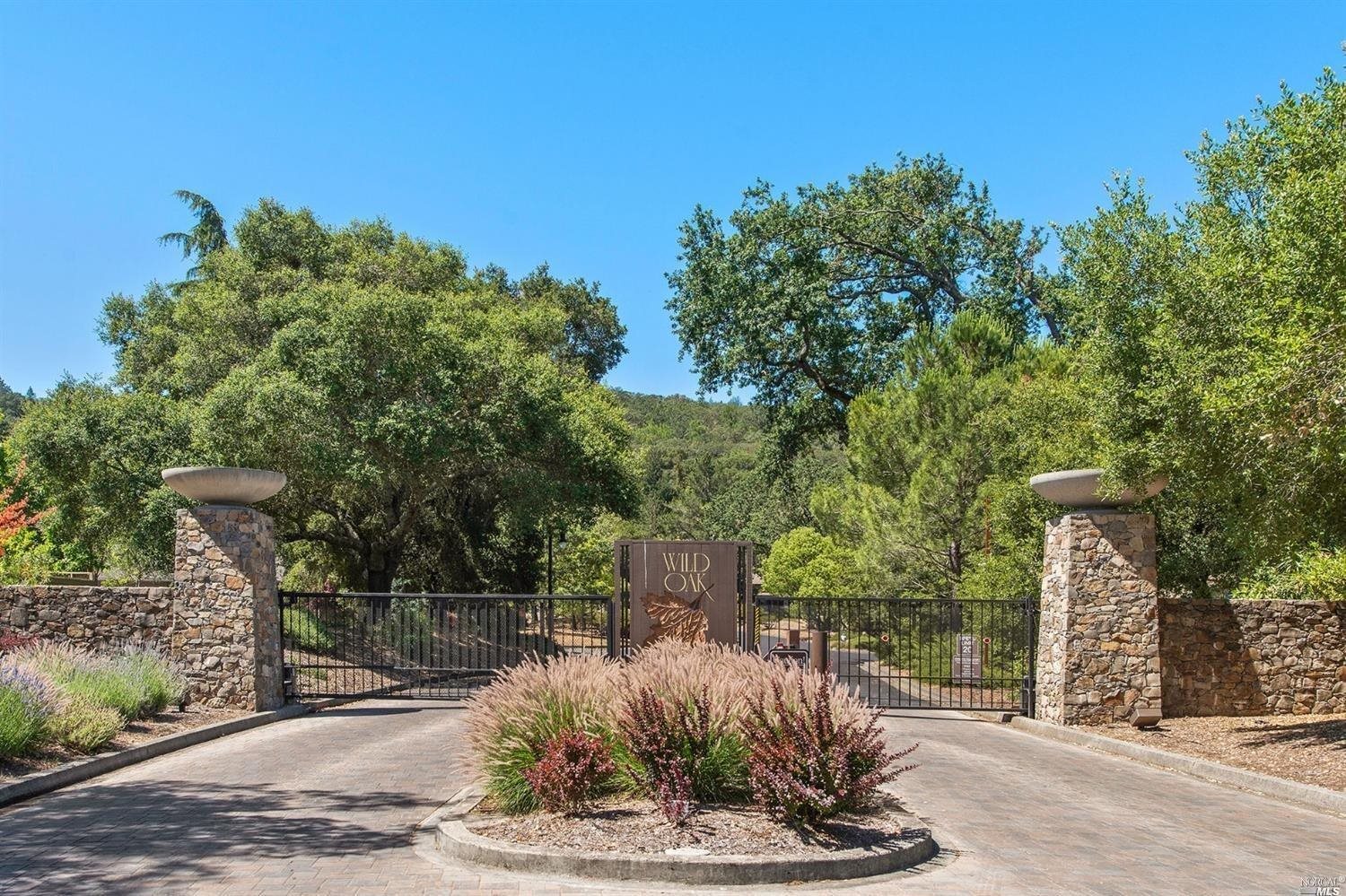 833 Wild Oak Drive Santa Rosa CA 95409