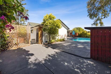 823 Tamarack Drive San Rafael CA 94903