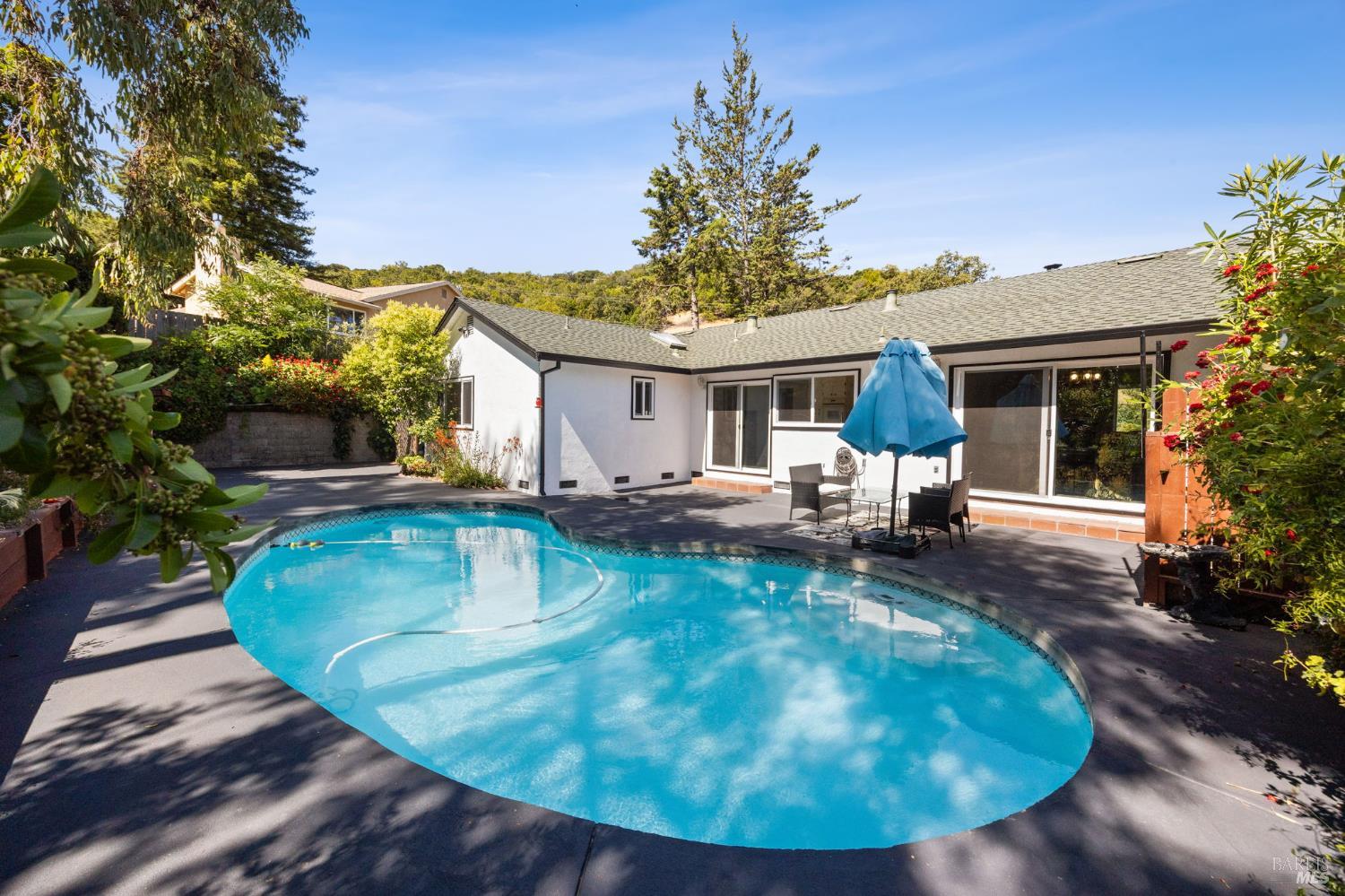 823 Tamarack Drive San Rafael CA 94903
