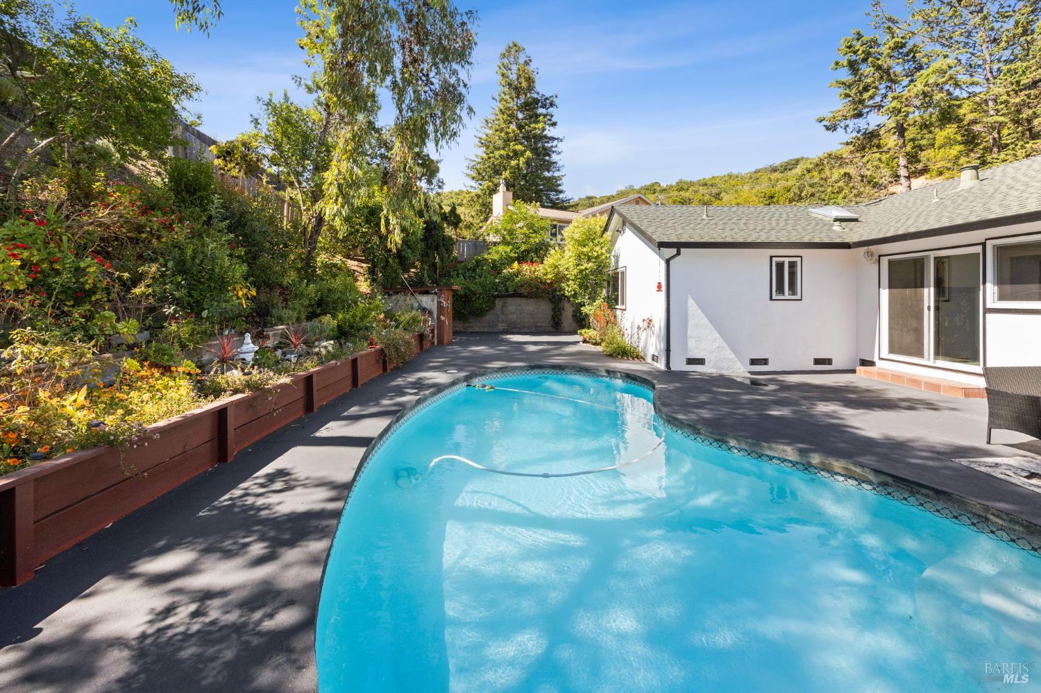 823 Tamarack Drive San Rafael CA 94903