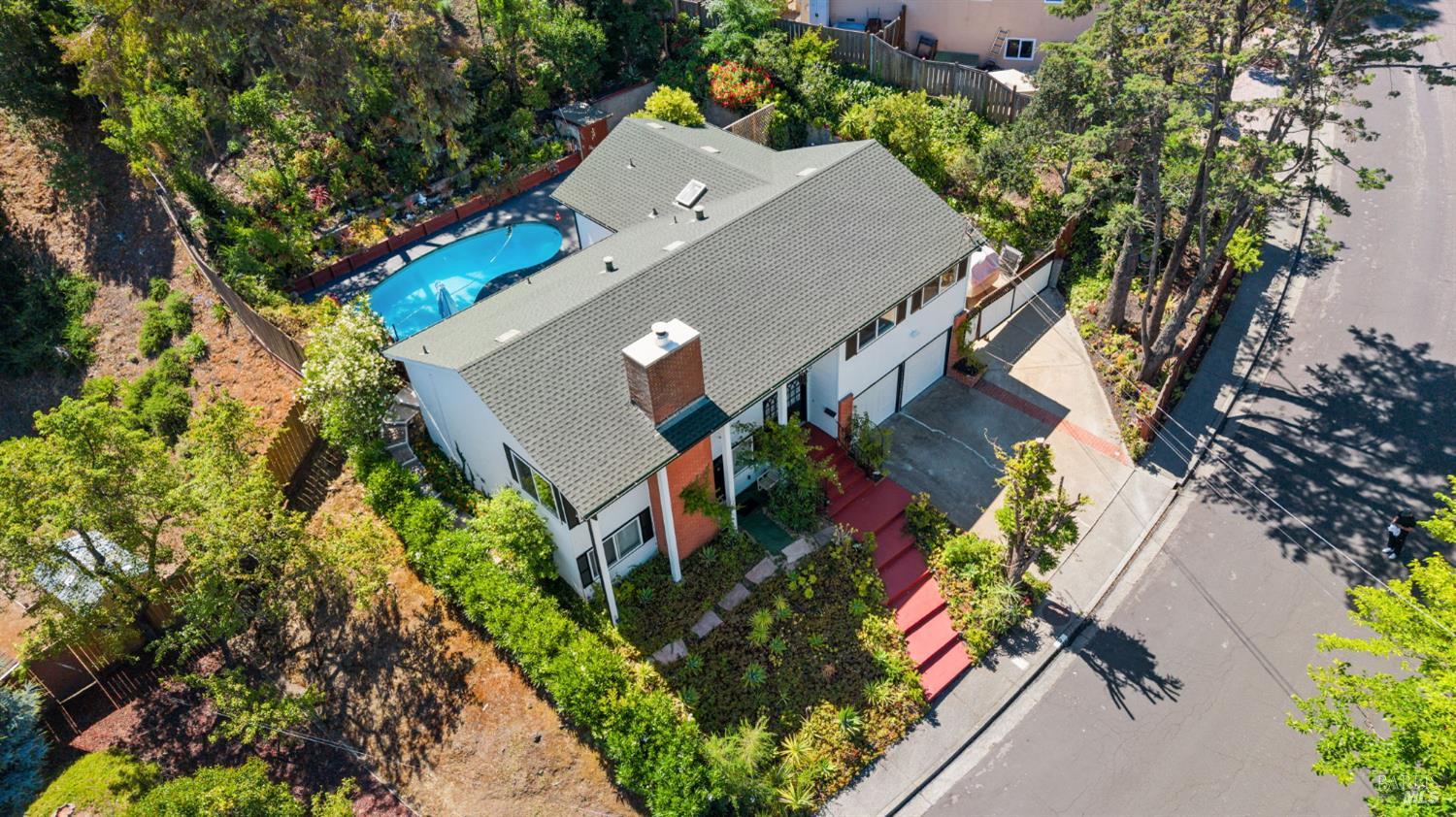 823 Tamarack Drive San Rafael CA 94903