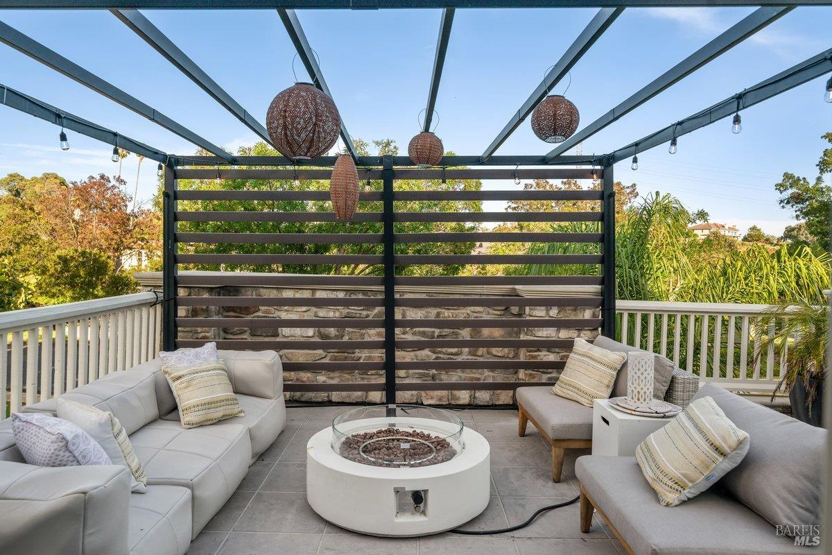 101 Windwalker Way Novato CA 94945