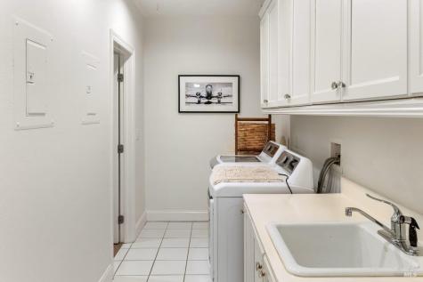 101 Windwalker Way Novato CA 94945