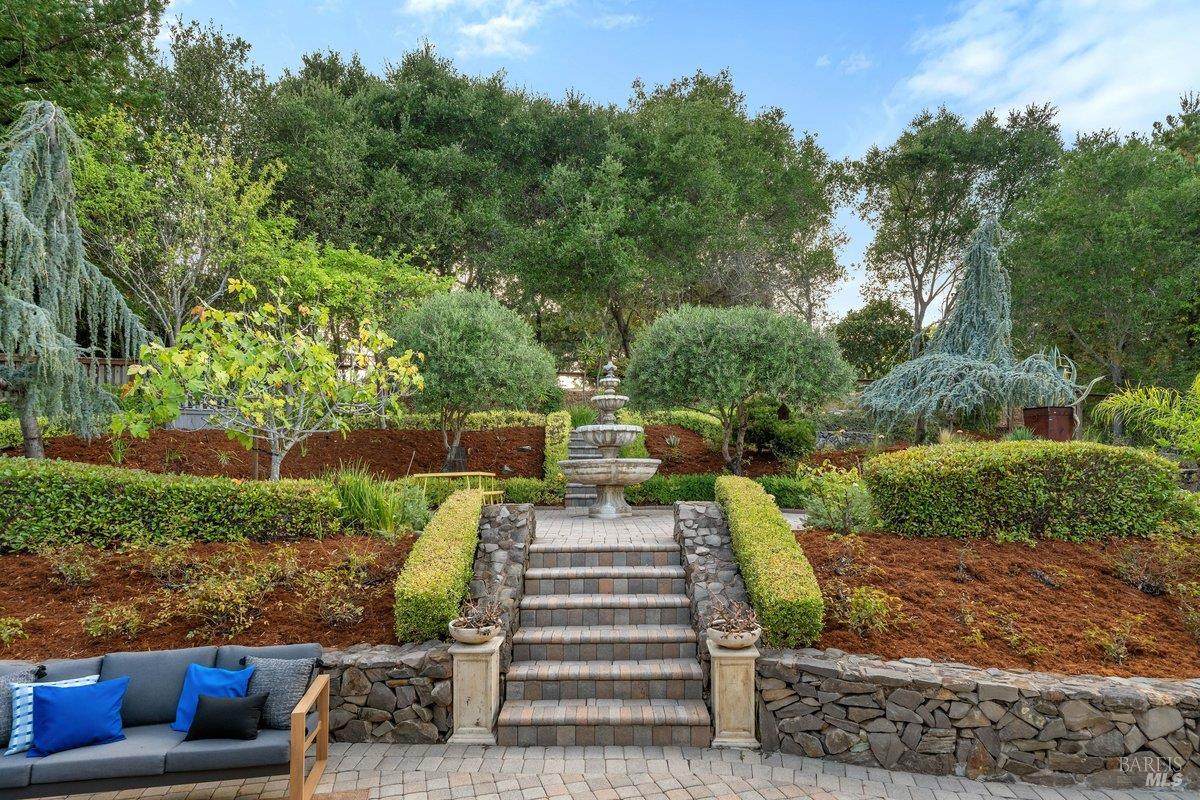 101 Windwalker Way Novato CA 94945