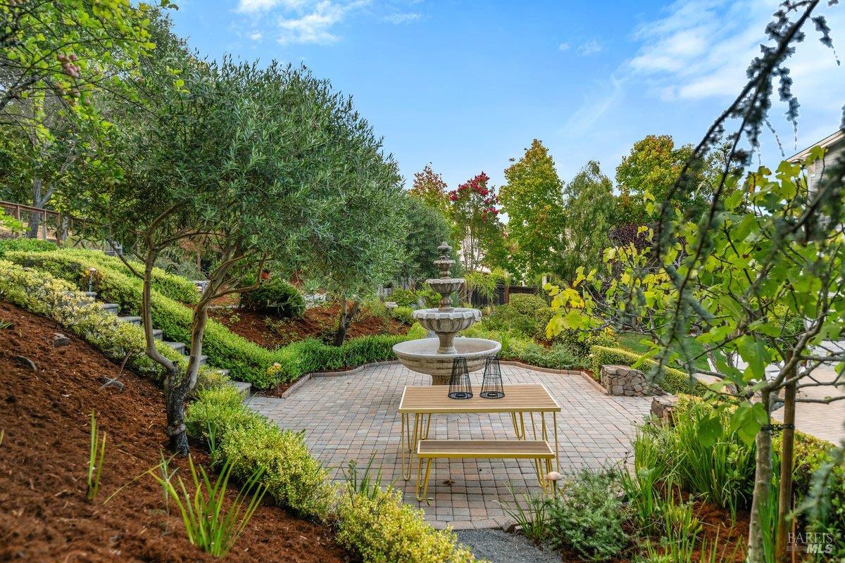 101 Windwalker Way Novato CA 94945