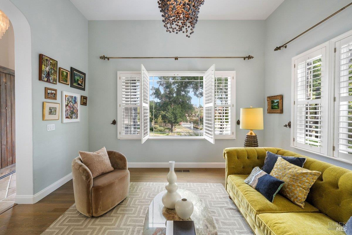 101 Windwalker Way Novato CA 94945