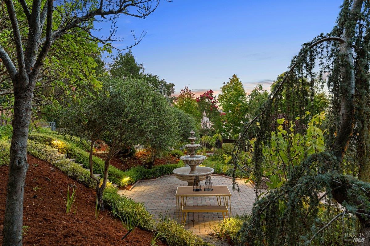 101 Windwalker Way Novato CA 94945
