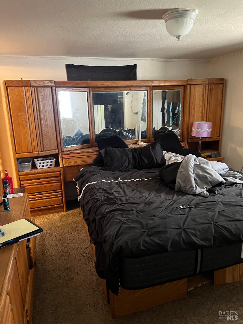 13980 Manakee Avenue Clearlake CA 95422