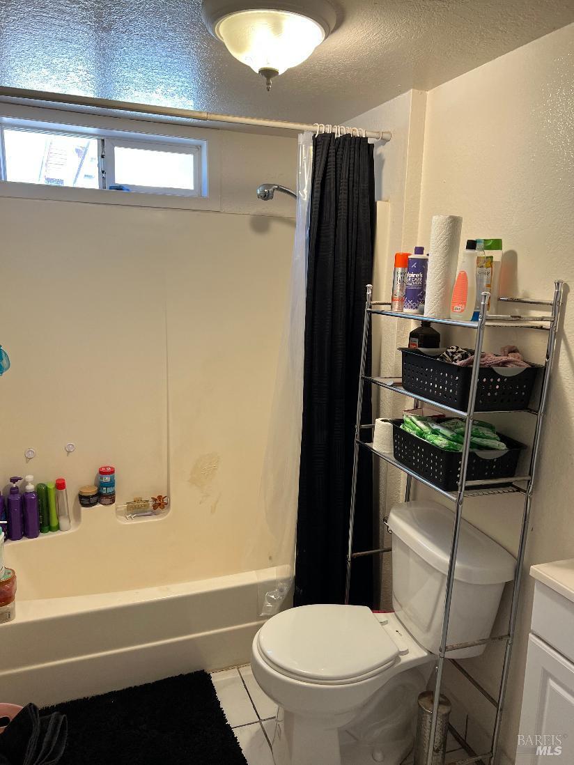 13980 Manakee Avenue Clearlake CA 95422