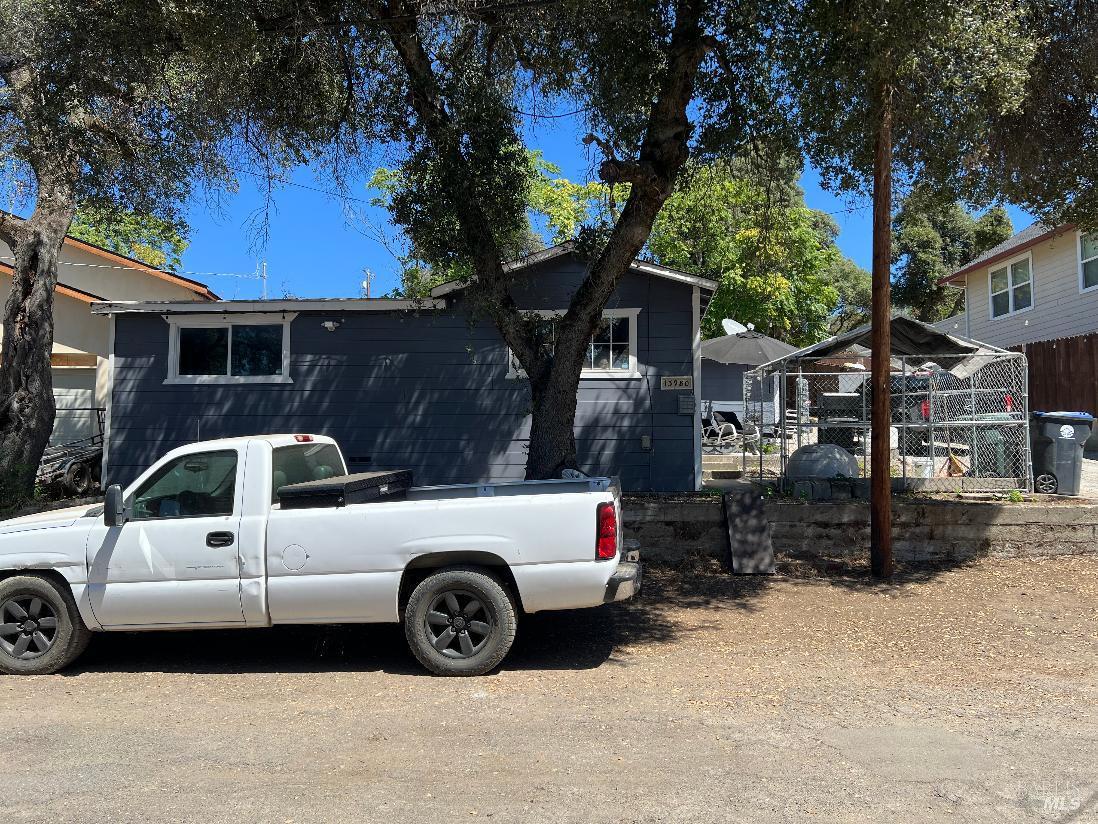 13980 Manakee Avenue Clearlake CA 95422